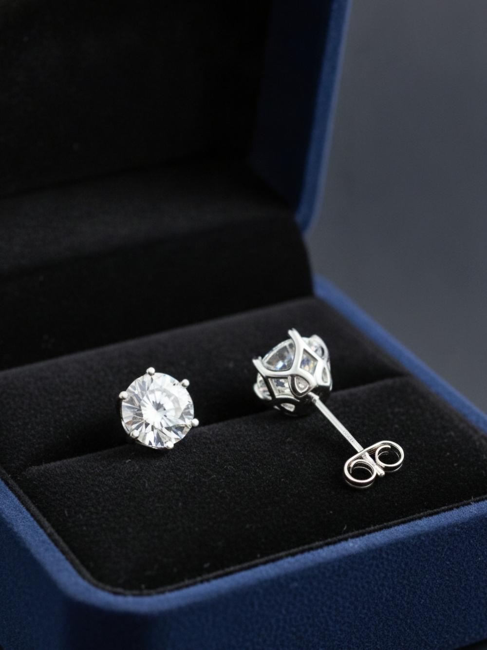 1 CTW Moissanite Stud Earrings